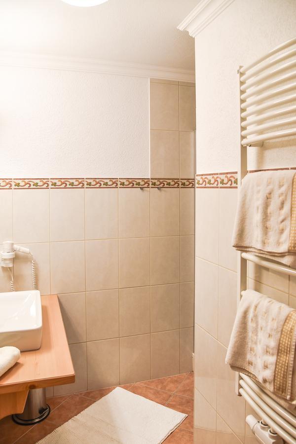 Appartementhaus Unterkofler グロースアルル エクステリア 写真