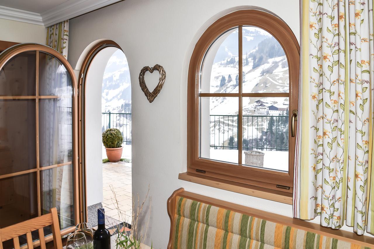 Appartementhaus Unterkofler グロースアルル エクステリア 写真